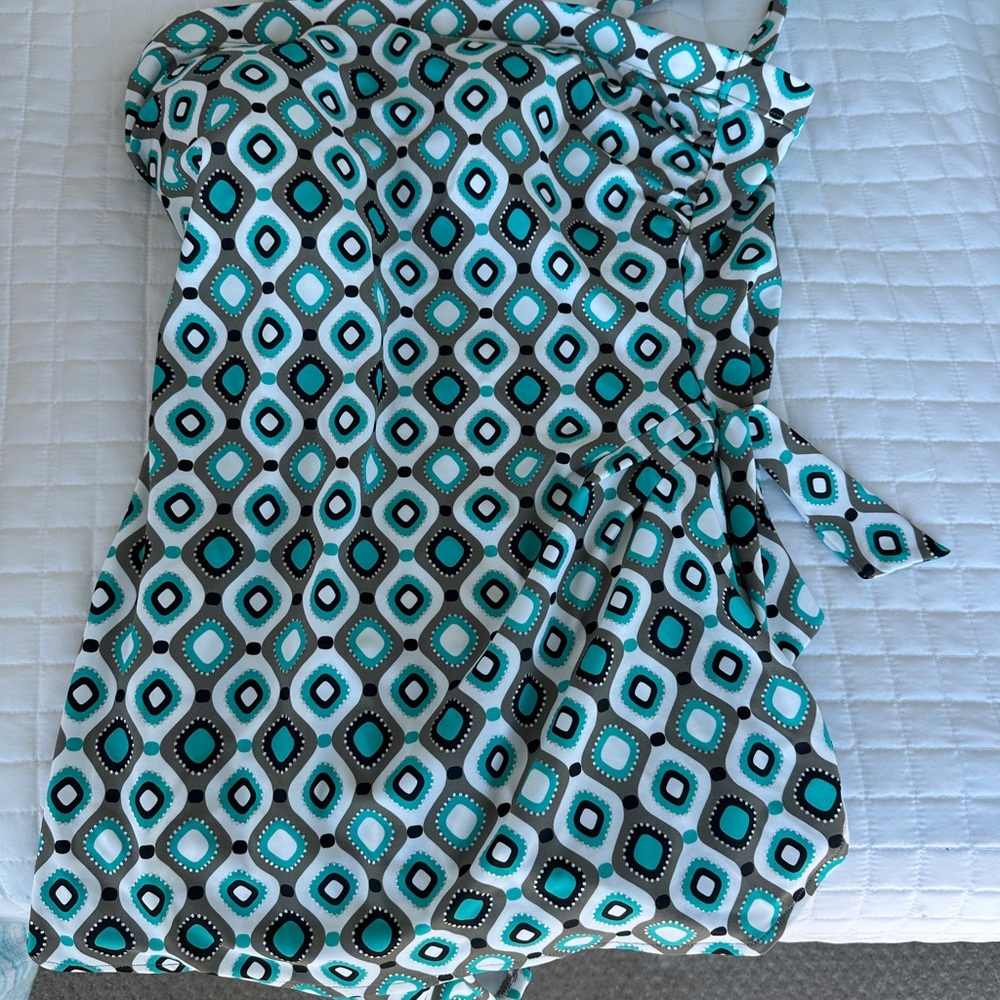 Stylish Geometric One-Piece Swimsuit